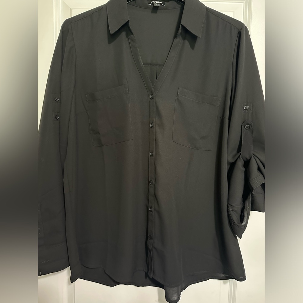 Women’s LS button up blouse